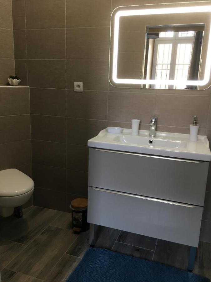 Апартаменты La Casa Des Petites Maries Terrasse Clim Wifi Марсель Экстерьер фото